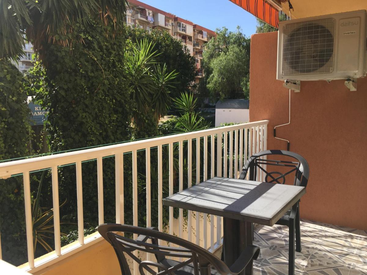 Aguila Apartamento Con Vistas Benalmadena Exterior photo